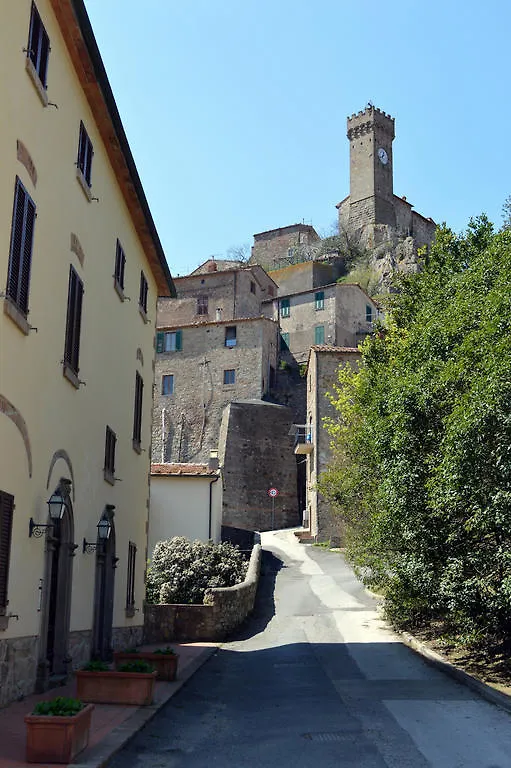 Country House Il Ciliegio Roccatederighi