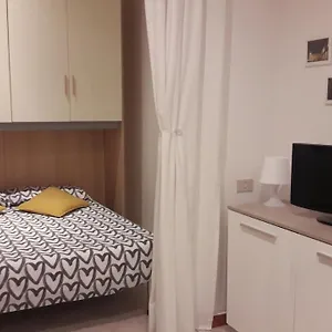 https://bolognamania-apartments-enjoy.emilia-romagnahotels.net